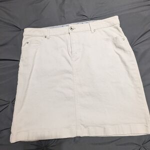 Izod Light Khaki Pencil Skirt Above Knee Length With Pockets Size 16